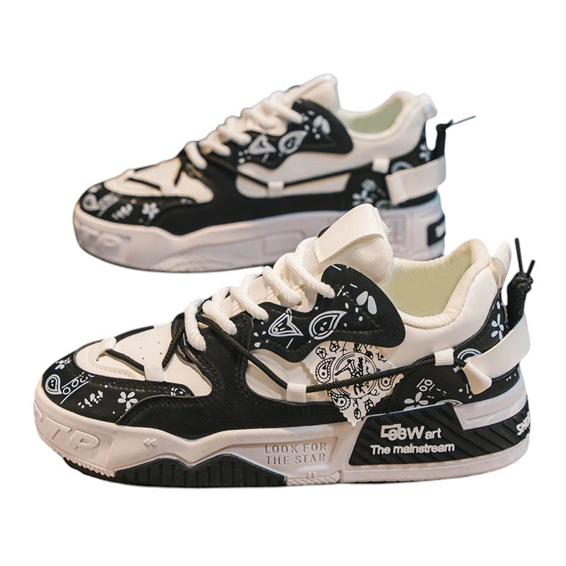 Sneakers With Graphic