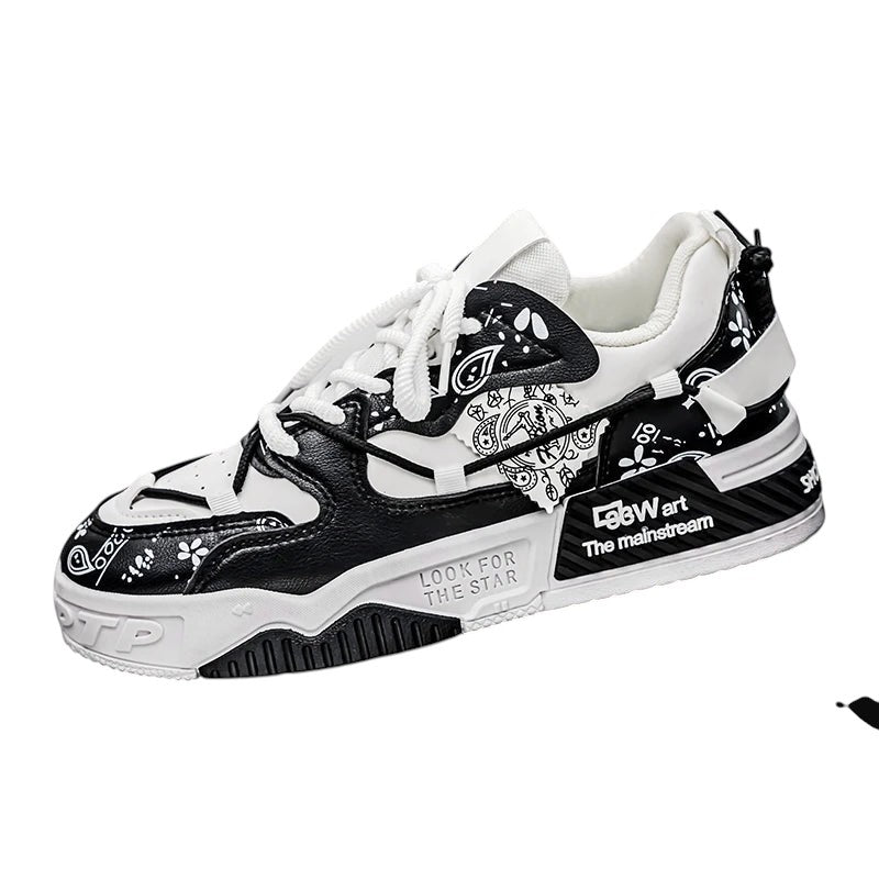 Sneakers With Graphic