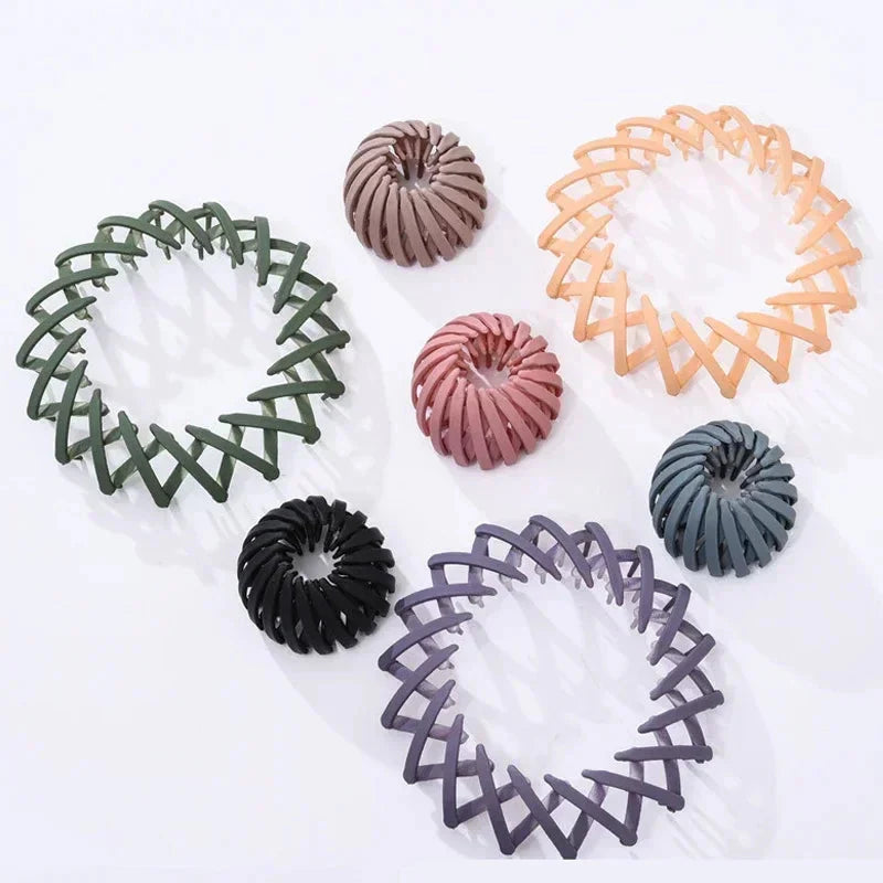 Bird Nest Shaped , Comfortable With And Plastic Details