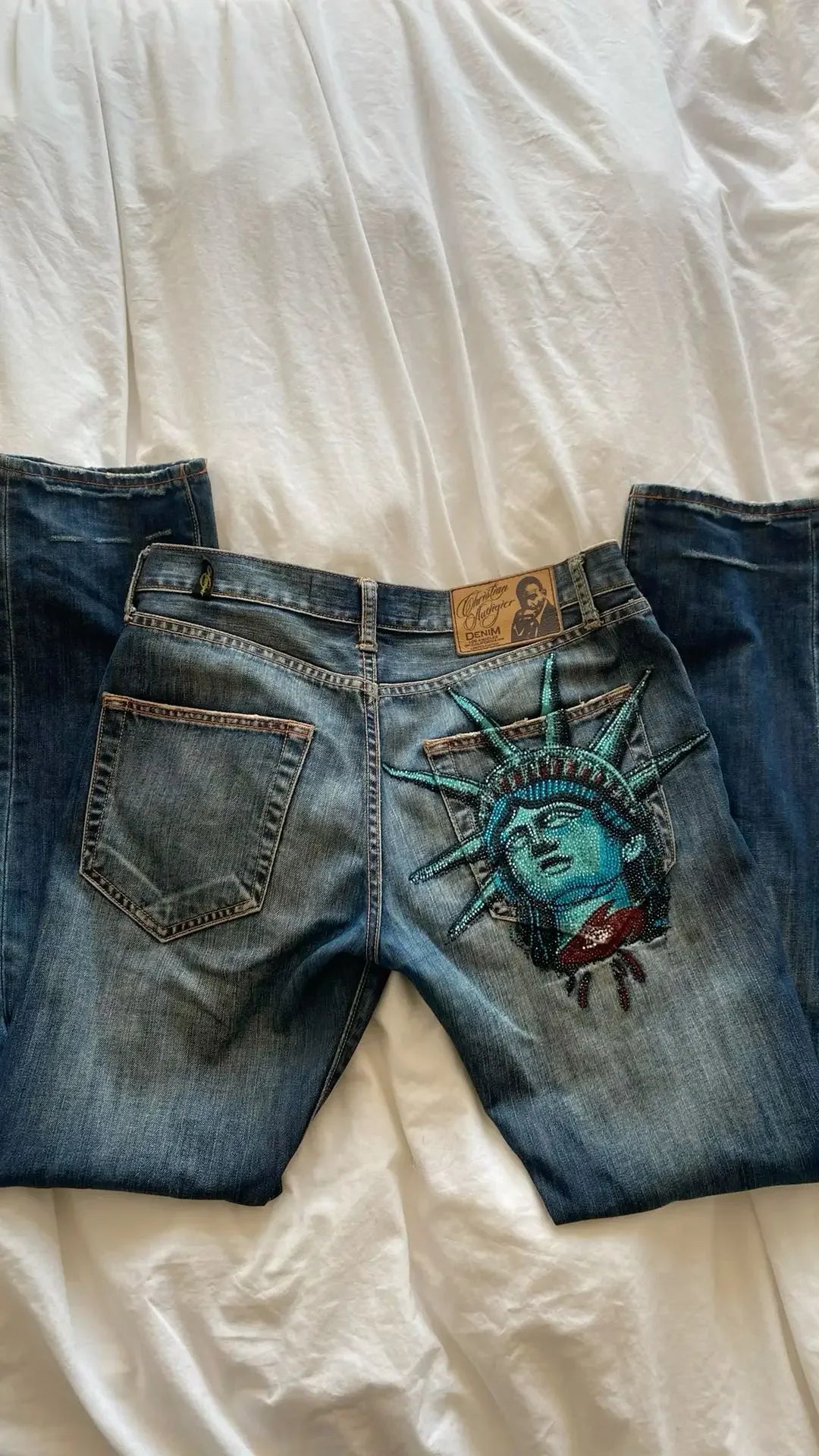 Women's Statue of Liberty Embellished Wide-Leg Jeans